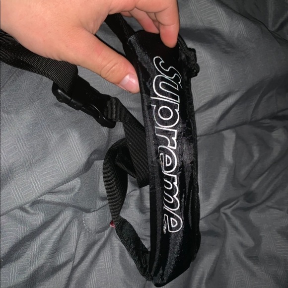 Supreme waist bag - Picture 3 of 3